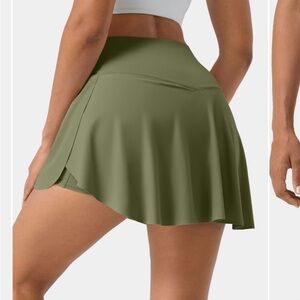 New Halara 	Everyday Airy Crossover 2-in-1 Side Pocket Cool Touch Tennis Skirt